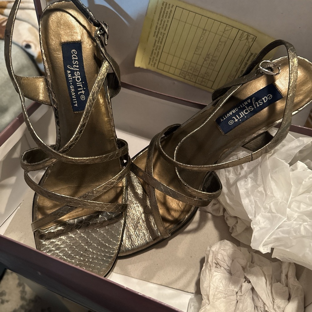 Easy Spirit vintage Gold Strappy Women's Sandals